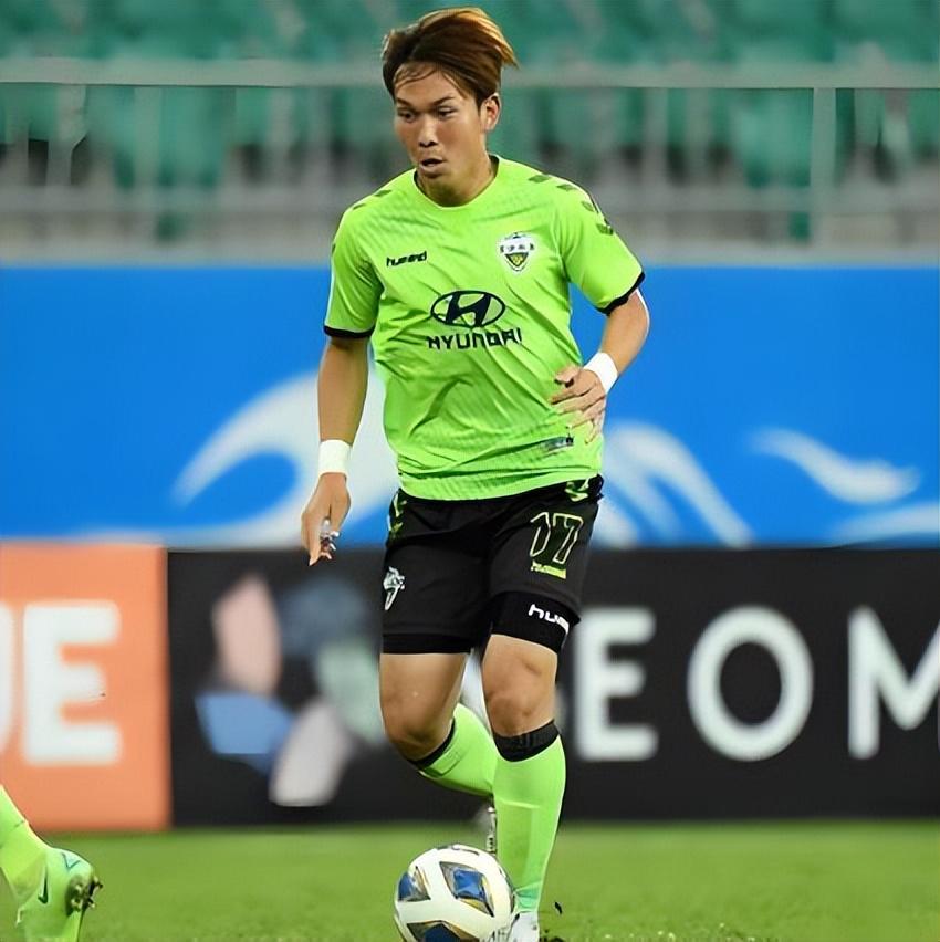 IM电竞官网-意外！邦本宜裕为何能二进宫回到辽宁铁人效力，背后原因找到了